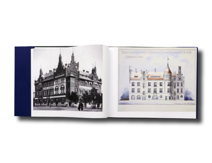 Hotelli Regatta Hotel book