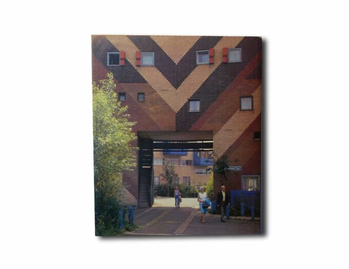 The-Architecture-of-Ralph-Erskine-taka