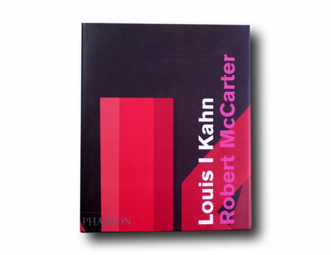 Louis-I-Kahn-Robert-McCarter-kansi Photo showing the book Louis I. Kahn