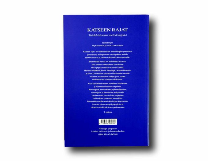 Photo showing a sample spread of the book Katseen rajat: Taidehistorian metodologiaa