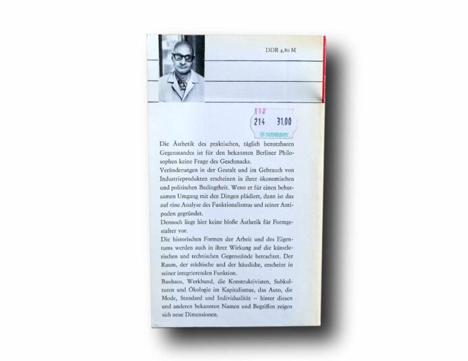 Gegenstand-und-Raum-taka Photo showing a sample spread of the book Gegenstand und Raum