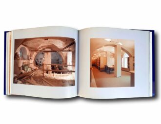 Photo showing a sample spread of the book Valtioneuvoston linna