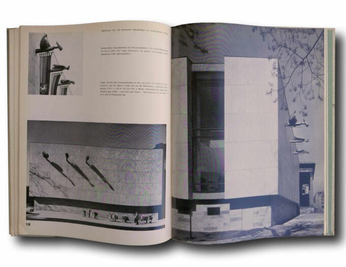 Photo showing a sample spread of the book Dieter Oesterlen