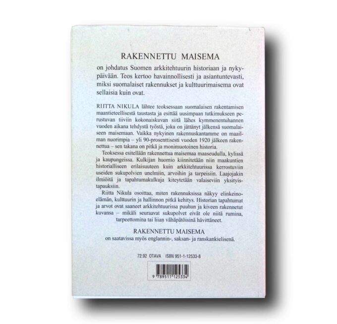 Rakennettu-maisema-taka Photo showing a sample spread of the book Rakennettu maisema