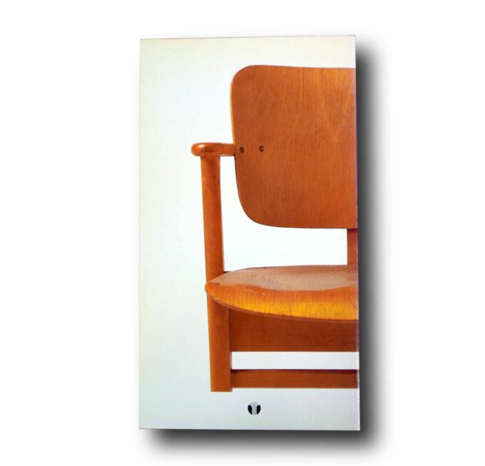 Photo showing a sample spread of the book Ilmari Tapiovaara